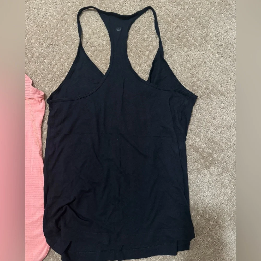 Lululemon bundle - Picture 3 of 4